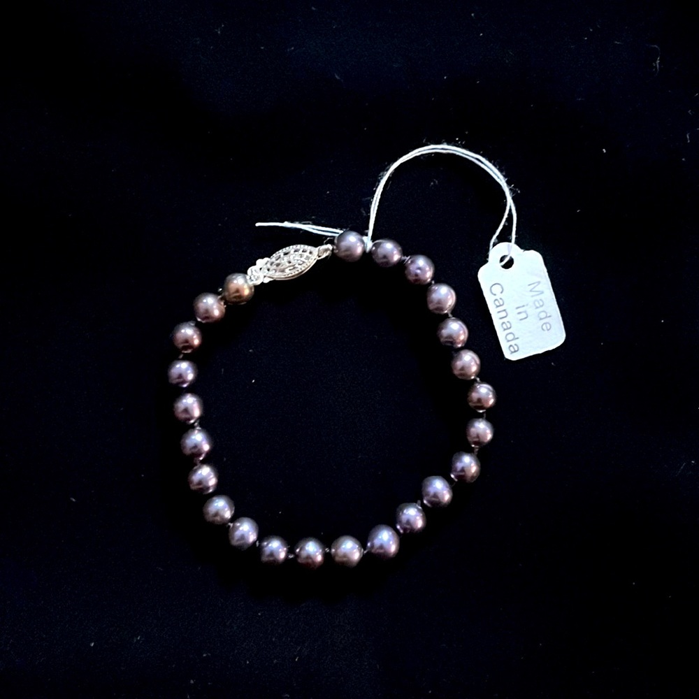 Black cultured freshwater pearl sterling silver line bracelet
